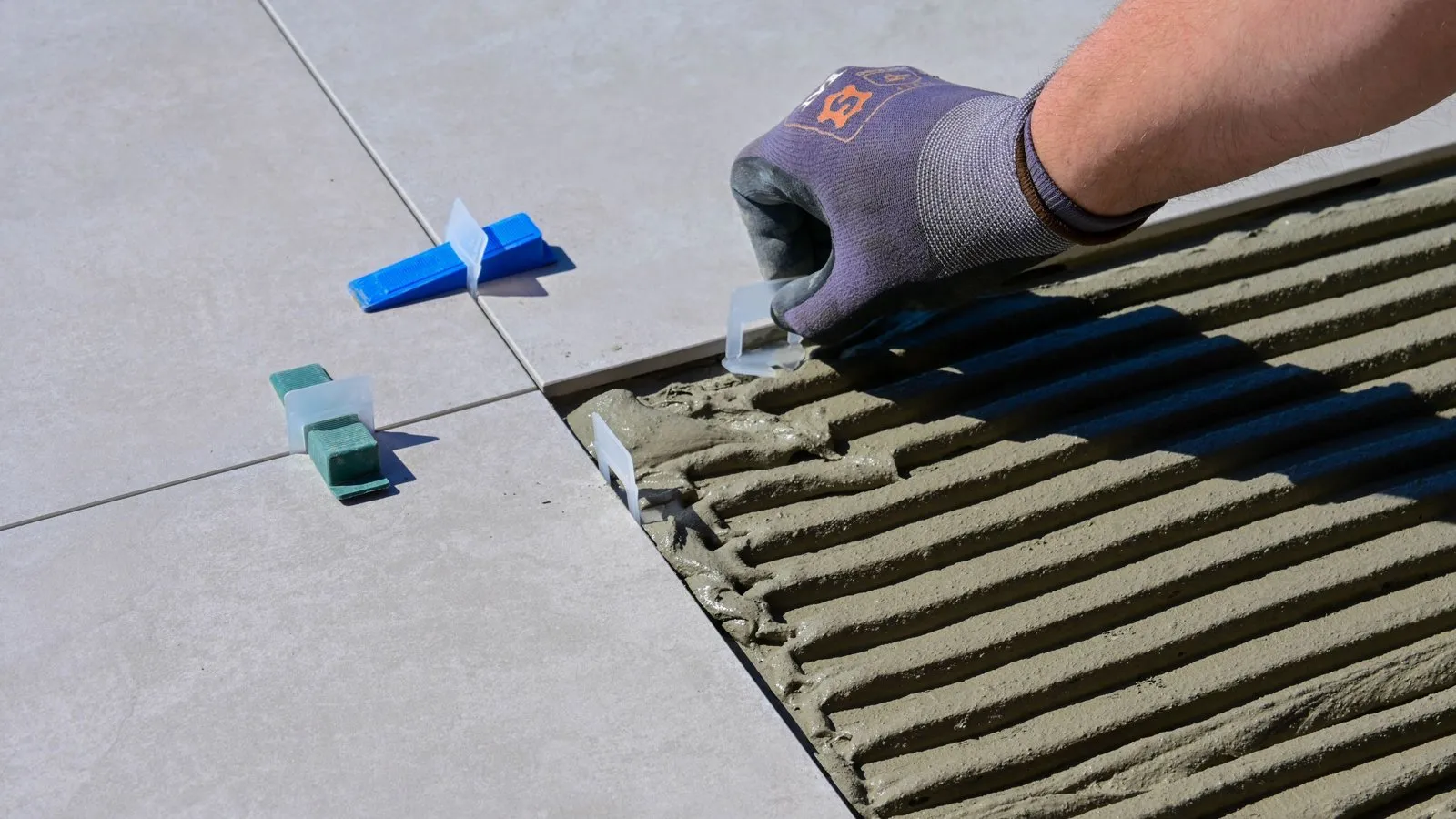Illustration : Pose carrelage sur carrelage